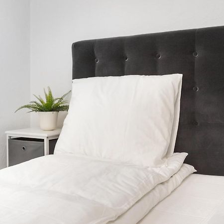 Ferienwohnung 5 Min Fra Banegarden - Plads Til 4-Personer Aalborg Exterior foto