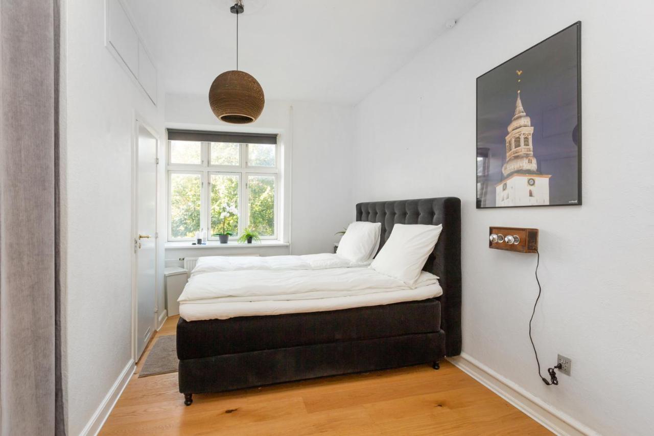 Ferienwohnung 5 Min Fra Banegarden - Plads Til 4-Personer Aalborg Exterior foto