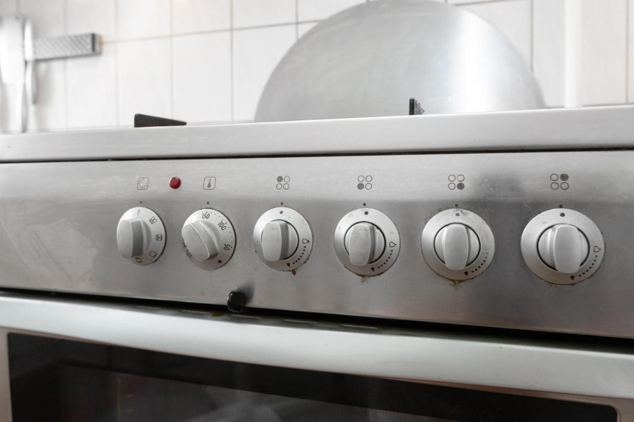 Ferienwohnung 5 Min Fra Banegarden - Plads Til 4-Personer Aalborg Exterior foto